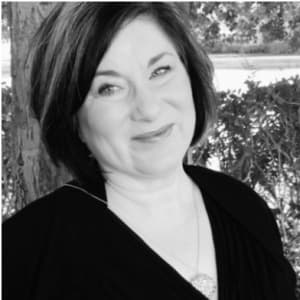 Portrait of Beth Hawkes, MSN, RN-BC (AKA Nurse Beth)