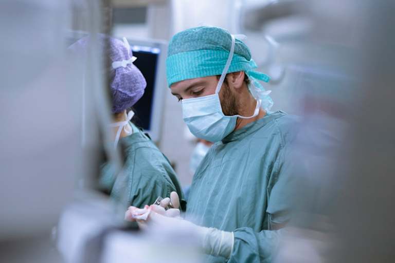 How to Become a Surgical Nurse